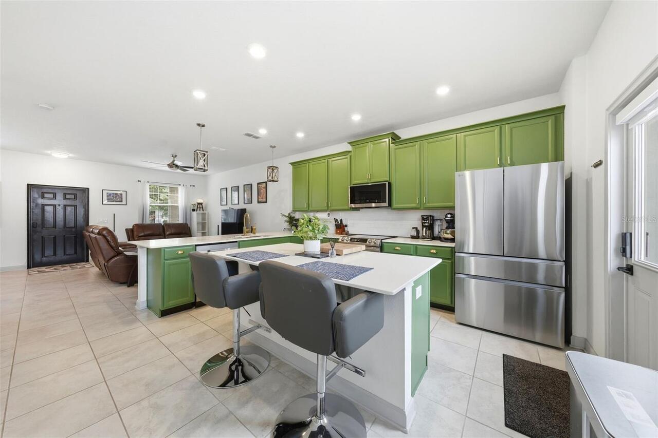Listing Photo 11