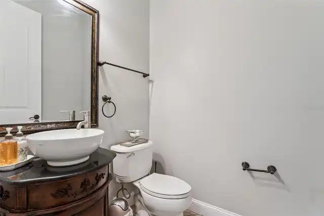 Listing Photo 12