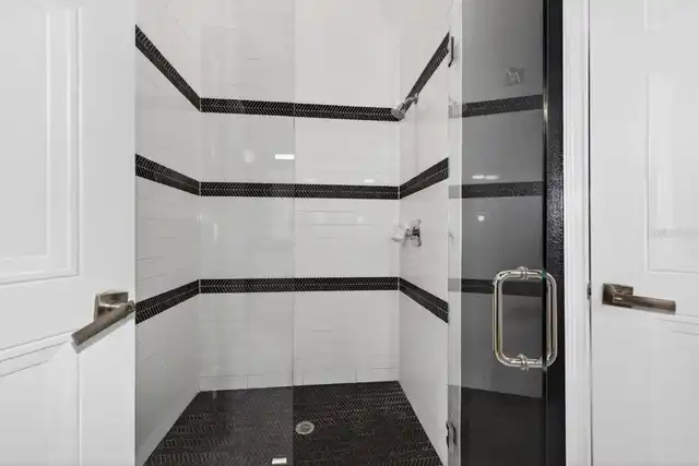 Listing Photo 42