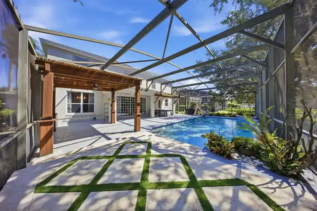 Listing Photo 18