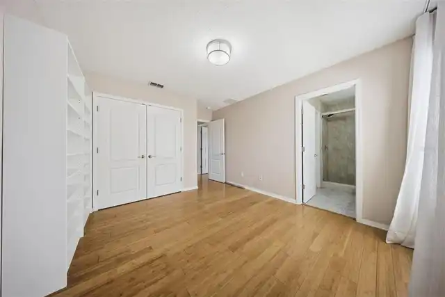 Listing Photo 33