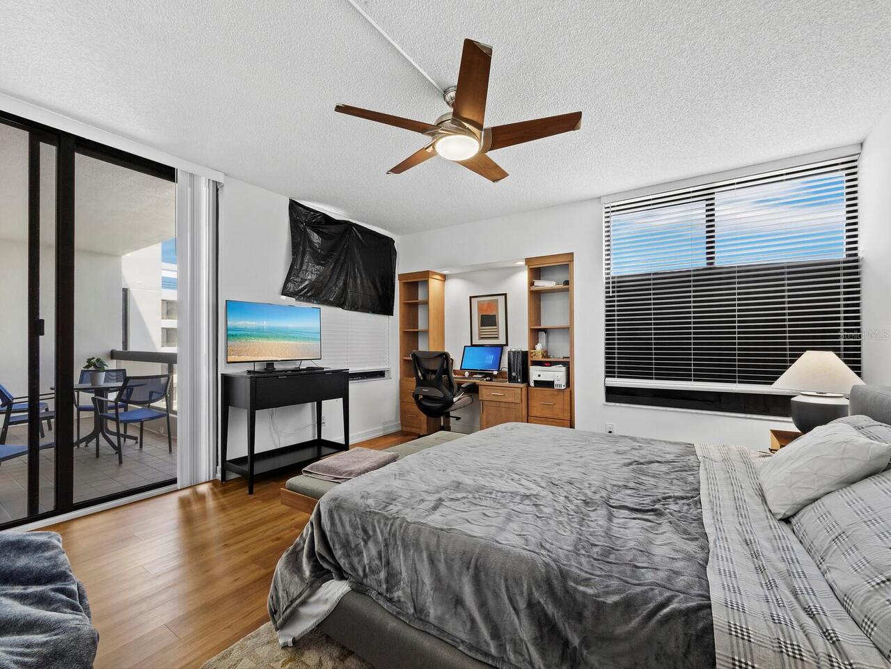 Listing Photo 12