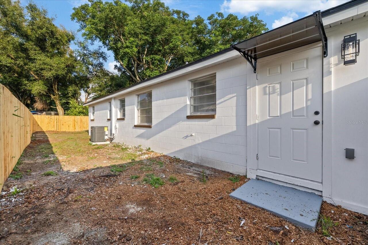 Listing Photo 7