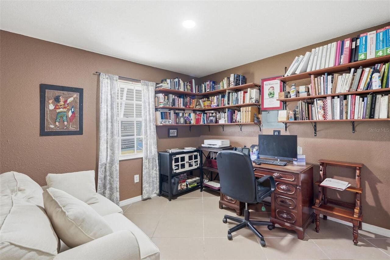 Listing Photo 10