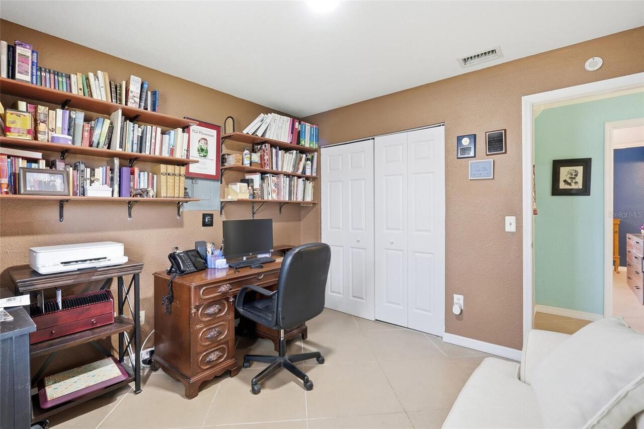 Listing Photo 17