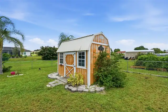 Listing Photo 22