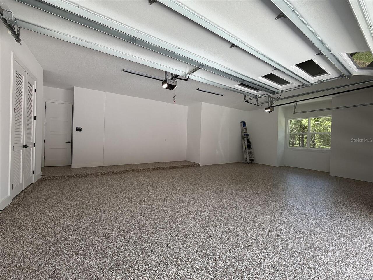 Listing Photo 24
