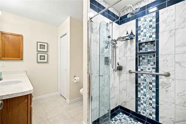Listing Photo 19