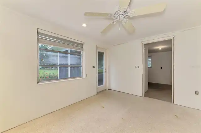 Listing Photo 34