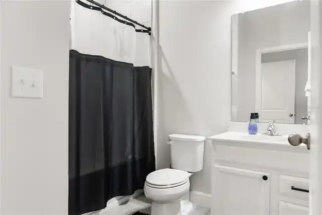 Listing Photo 15