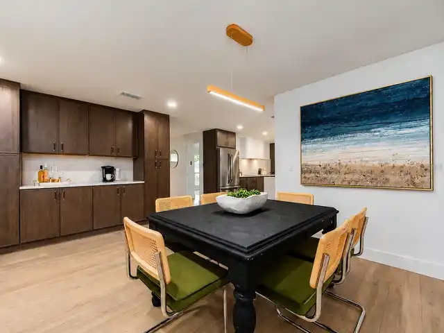 Listing Photo 17