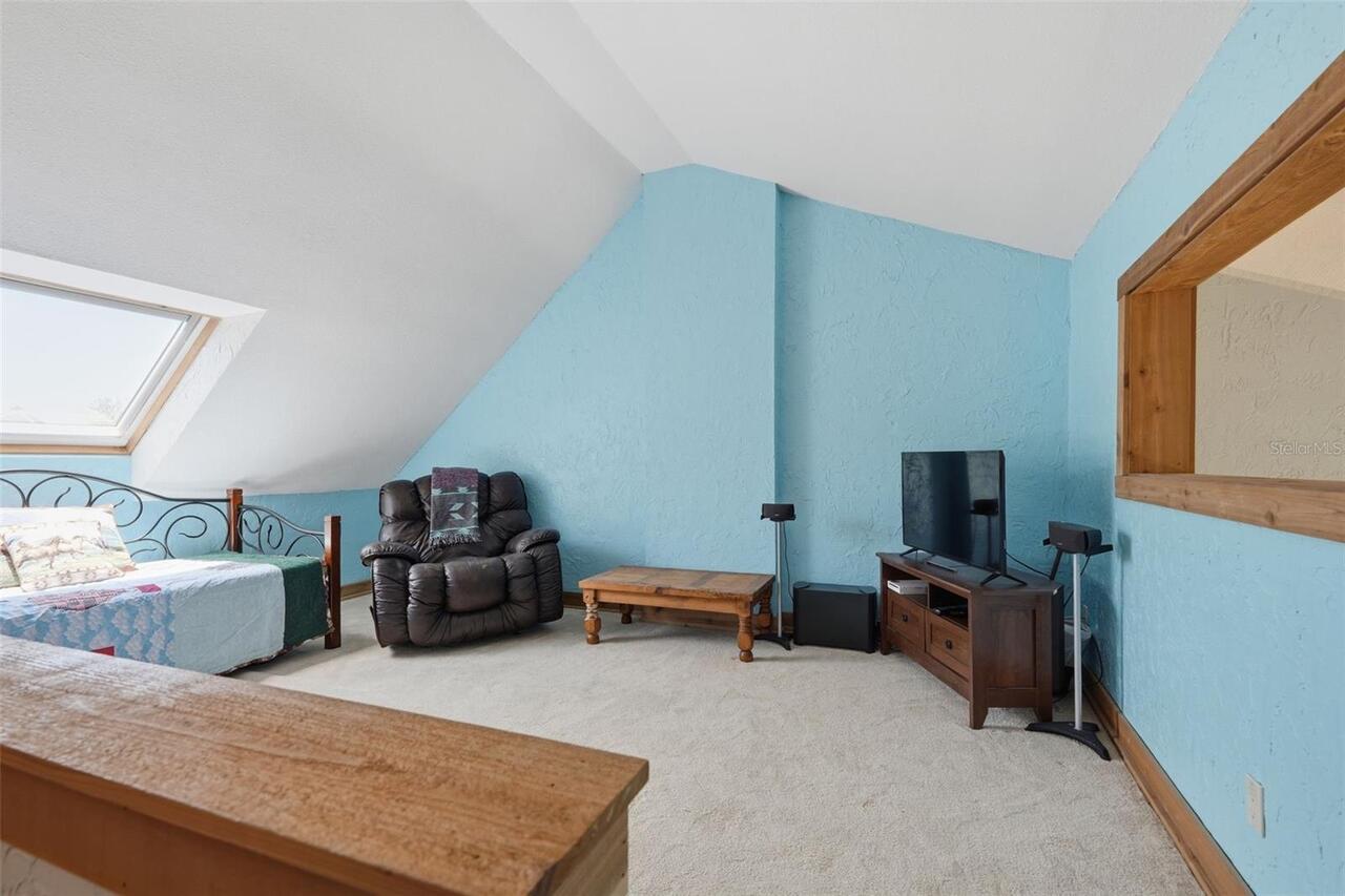 Listing Photo 23