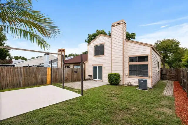 Listing Photo 35