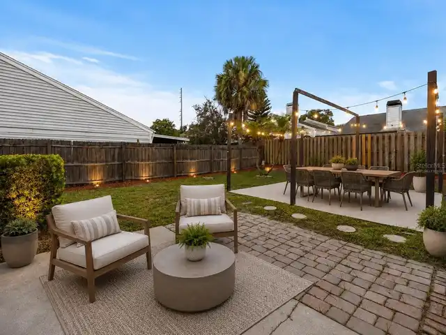 Listing Photo 8