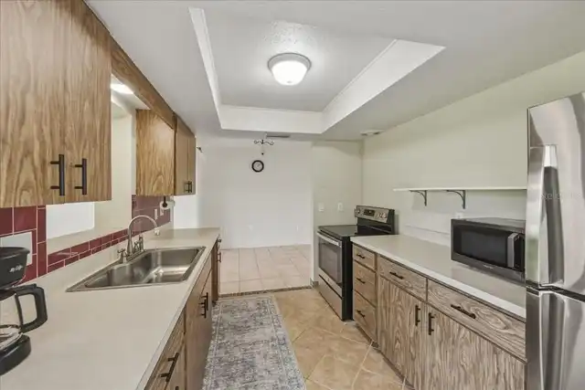 Listing Photo 15