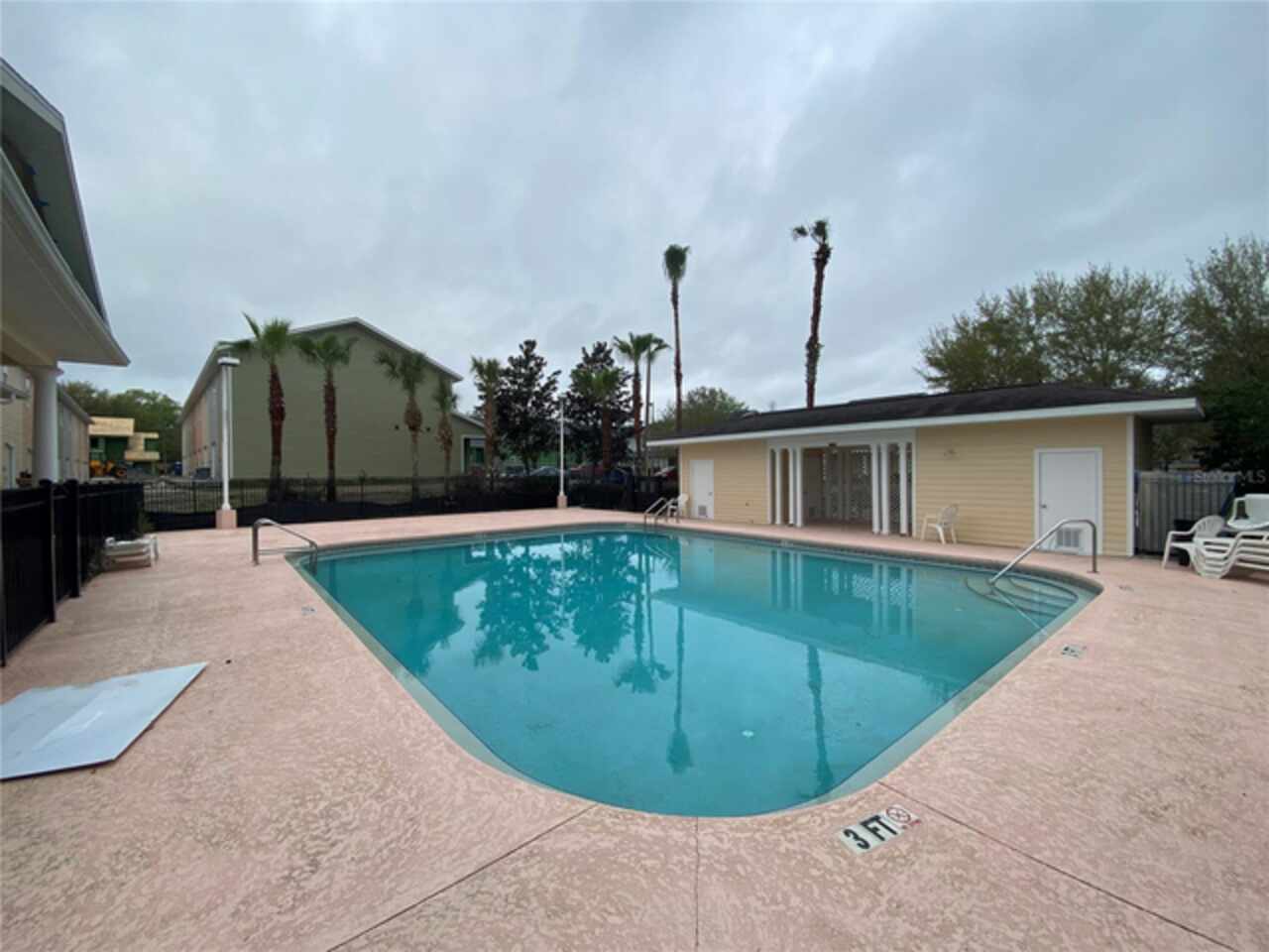 Listing Photo 18