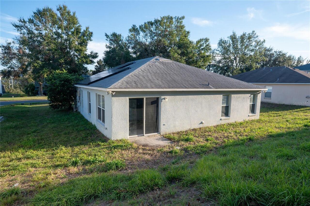 Listing Photo 8