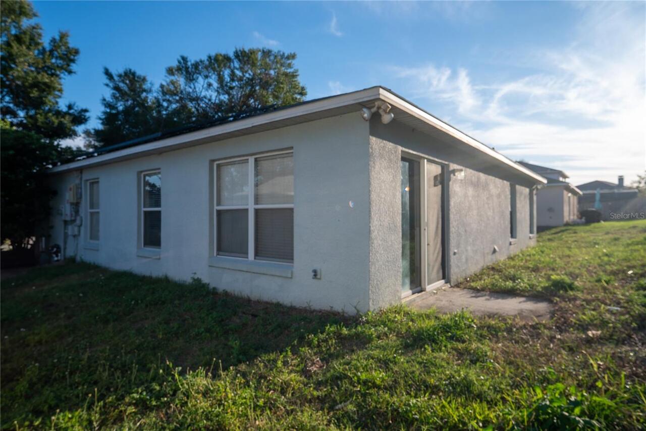 Listing Photo 10