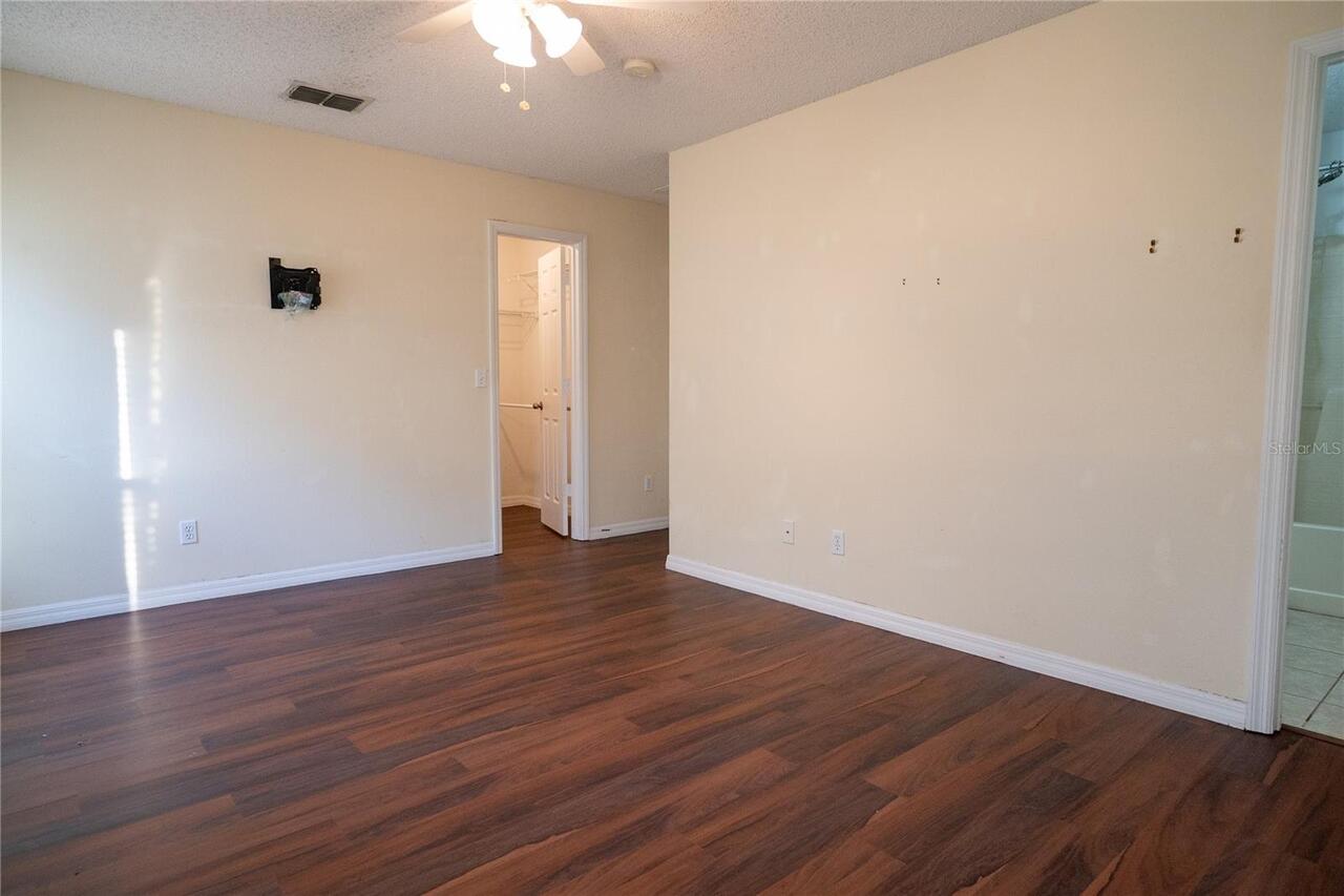 Listing Photo 42