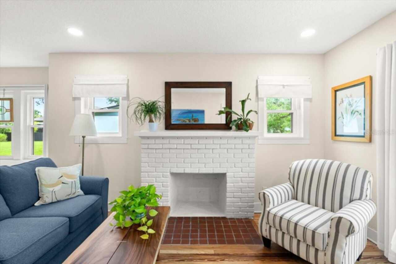 Listing Photo 8