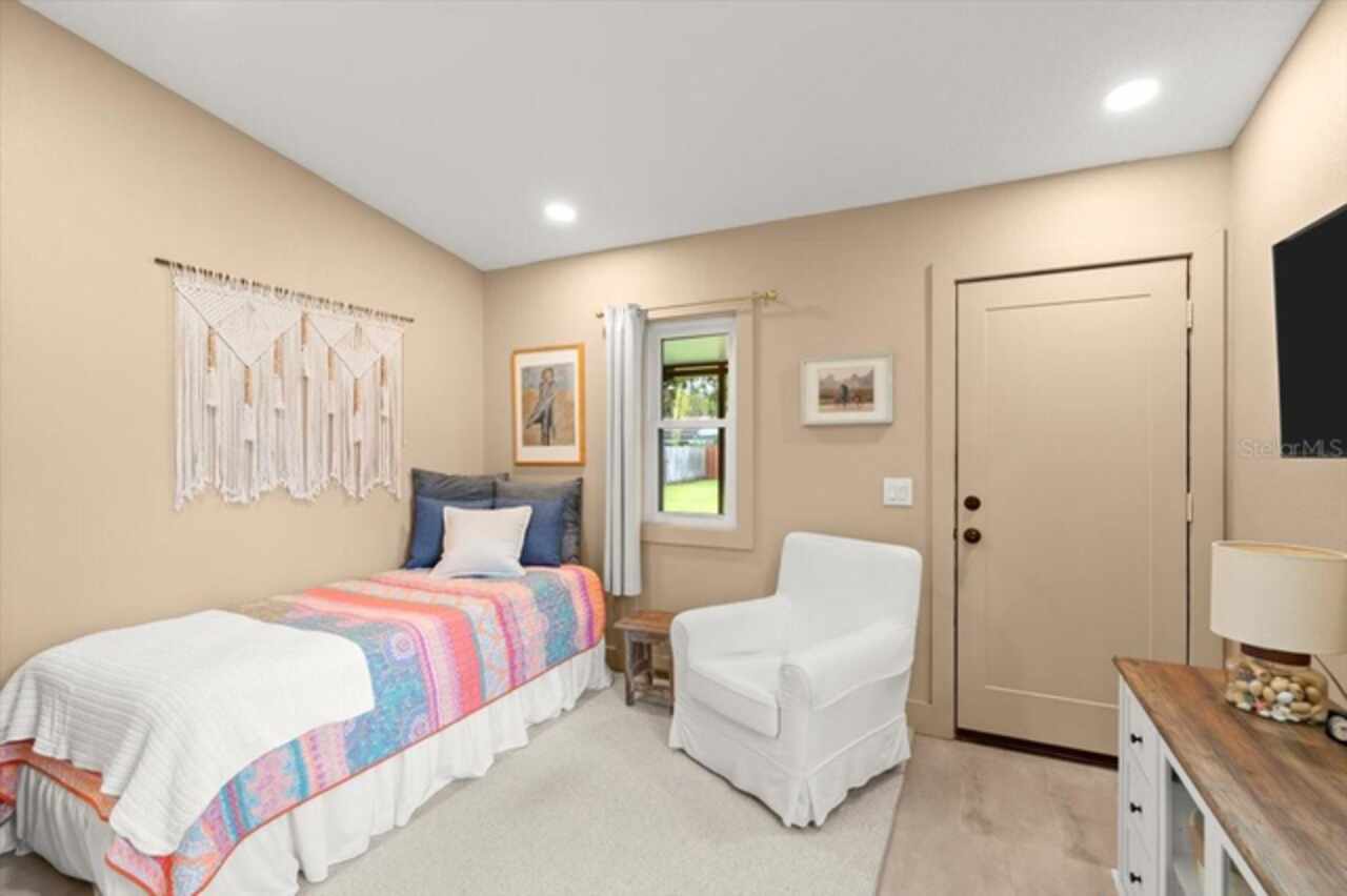 Listing Photo 32