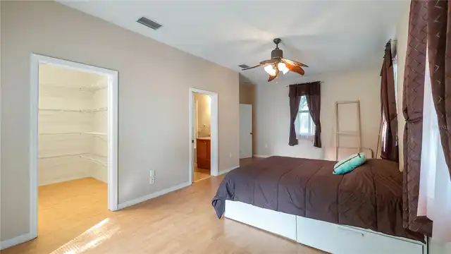 Listing Photo 37