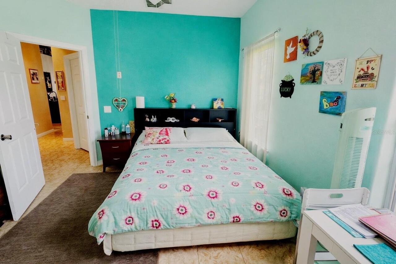 Listing Photo 16