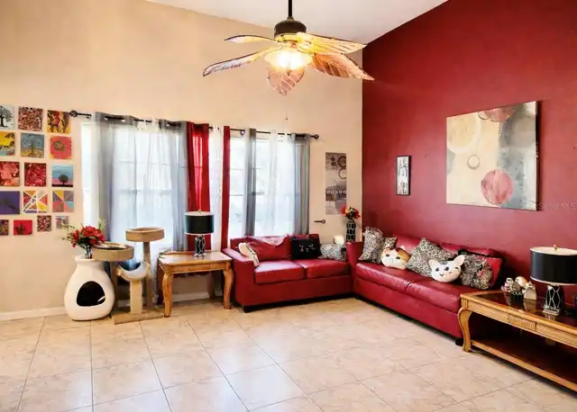 Listing Photo 6
