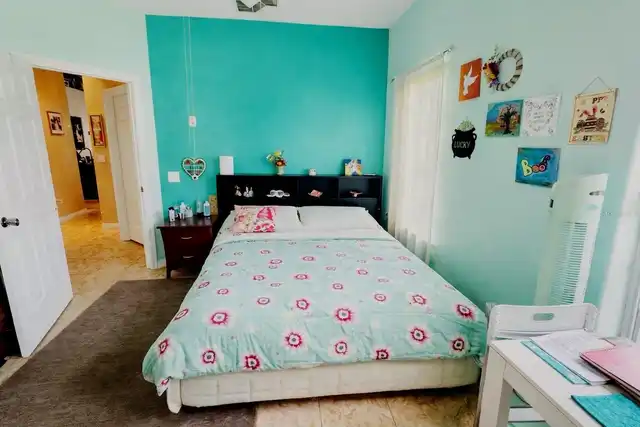 Listing Photo 16