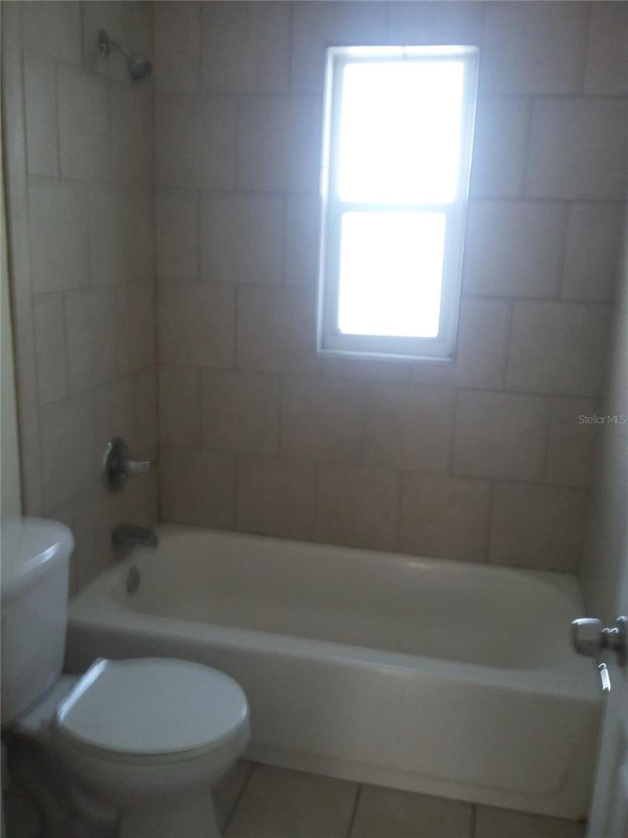 Listing Photo 14