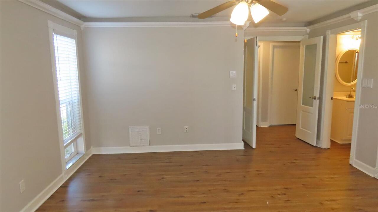 Listing Photo 24