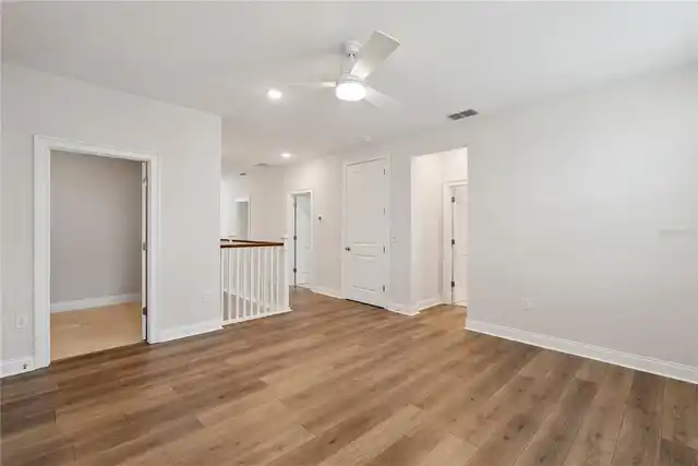 Listing Photo 23