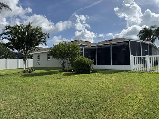 Listing Photo 6