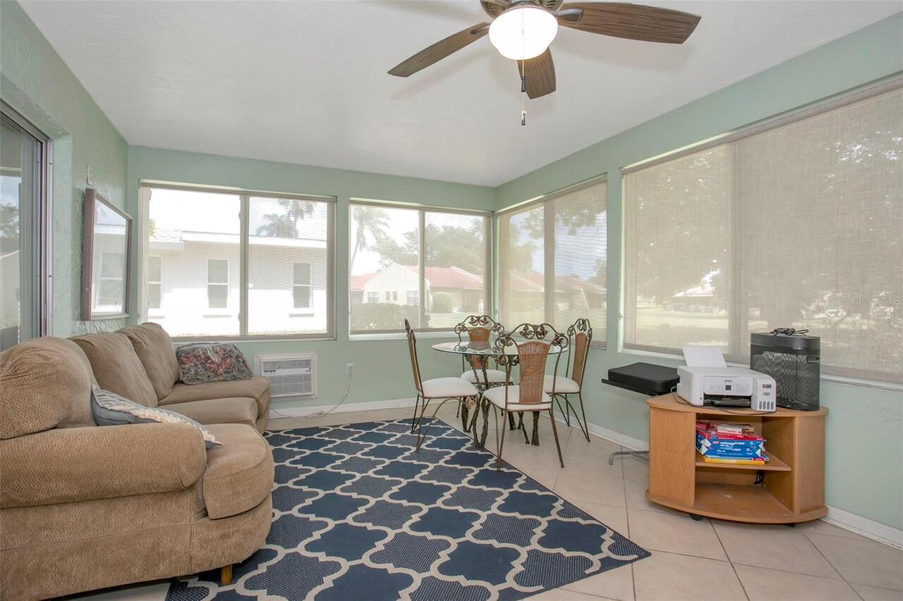 Listing Photo 9