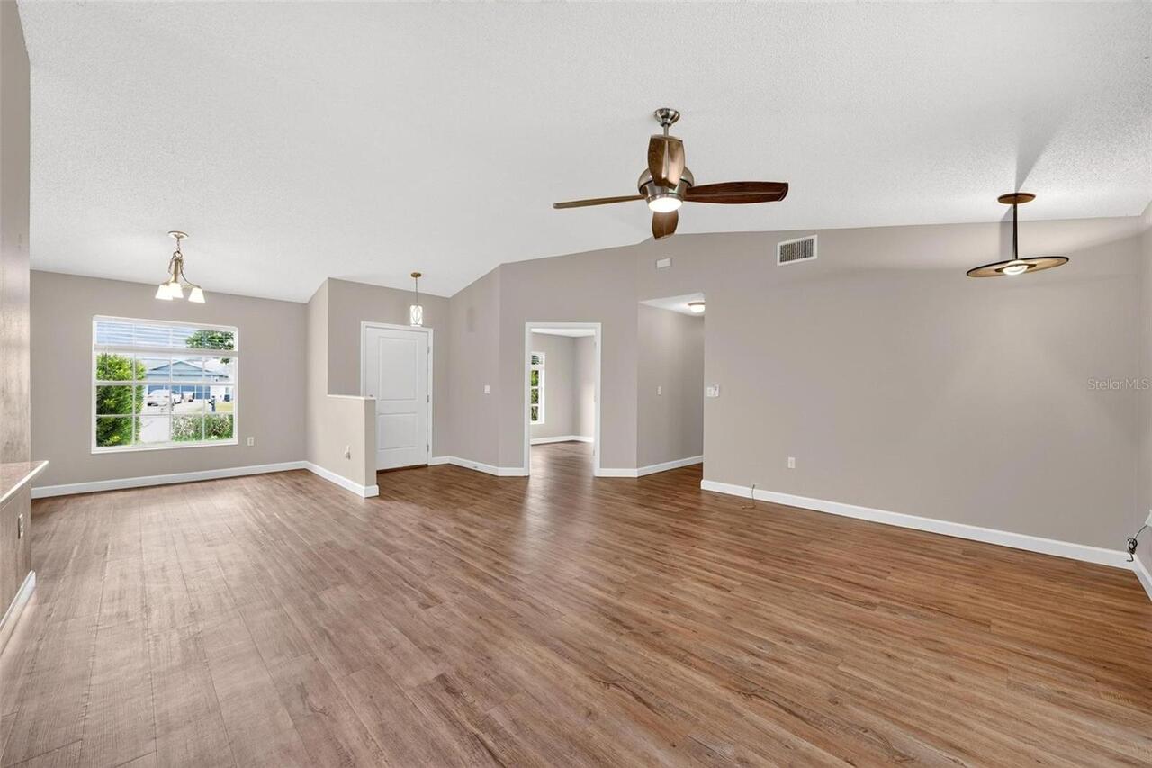 Listing Photo 29