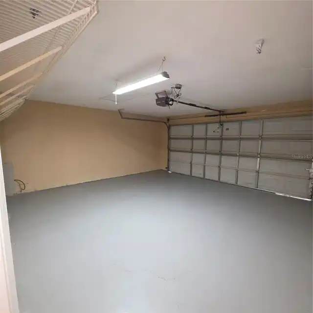 Listing Photo 9