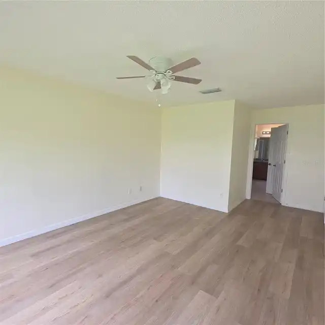 Listing Photo 44