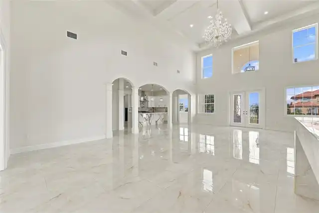 Listing Photo 28