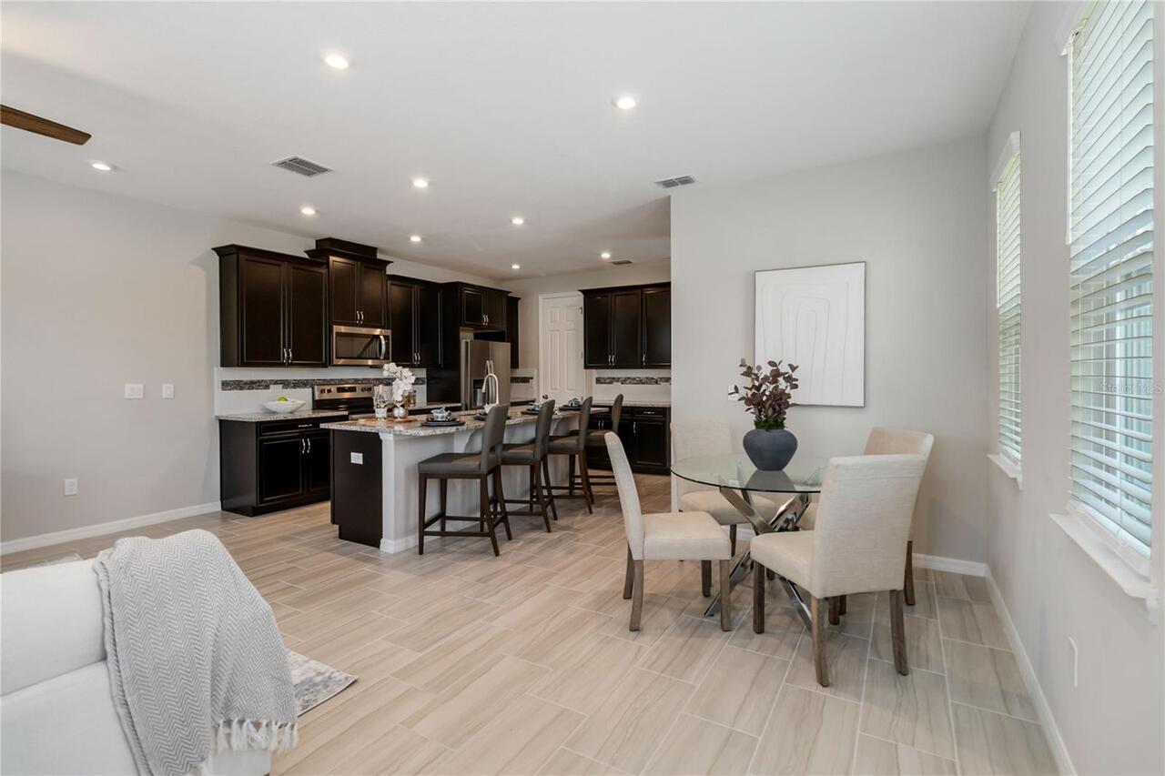 Listing Photo 16
