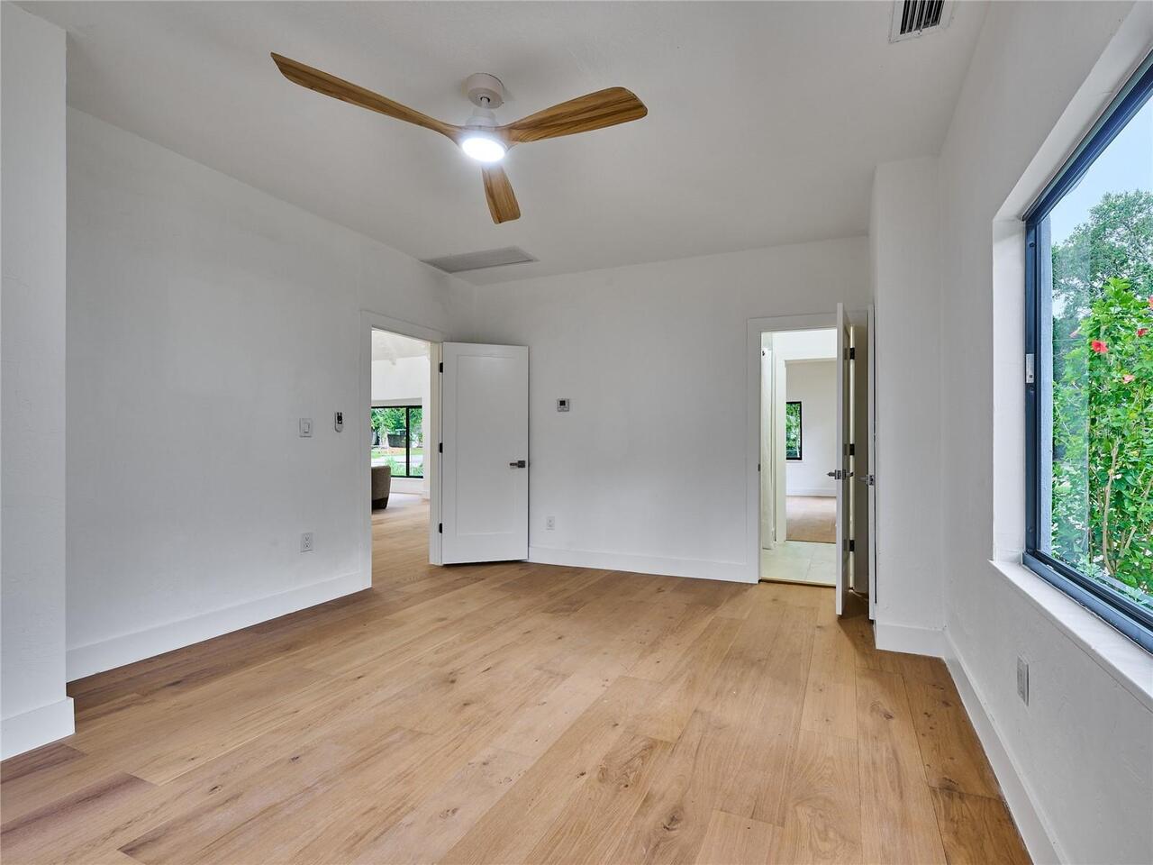 Listing Photo 28