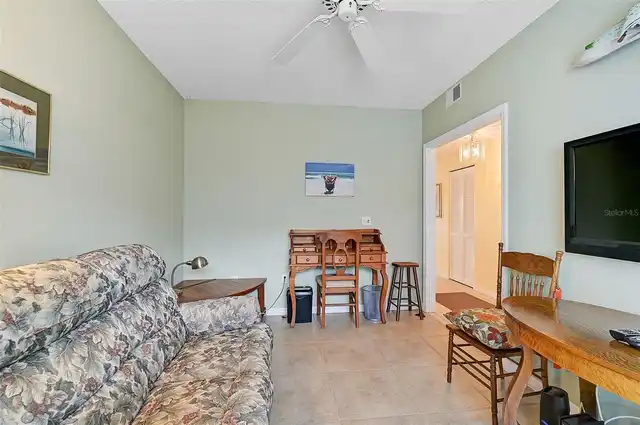 Listing Photo 15