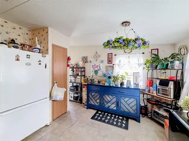Listing Photo 24