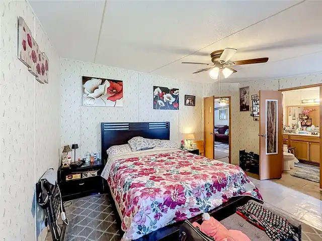 Listing Photo 33