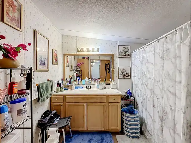 Listing Photo 34