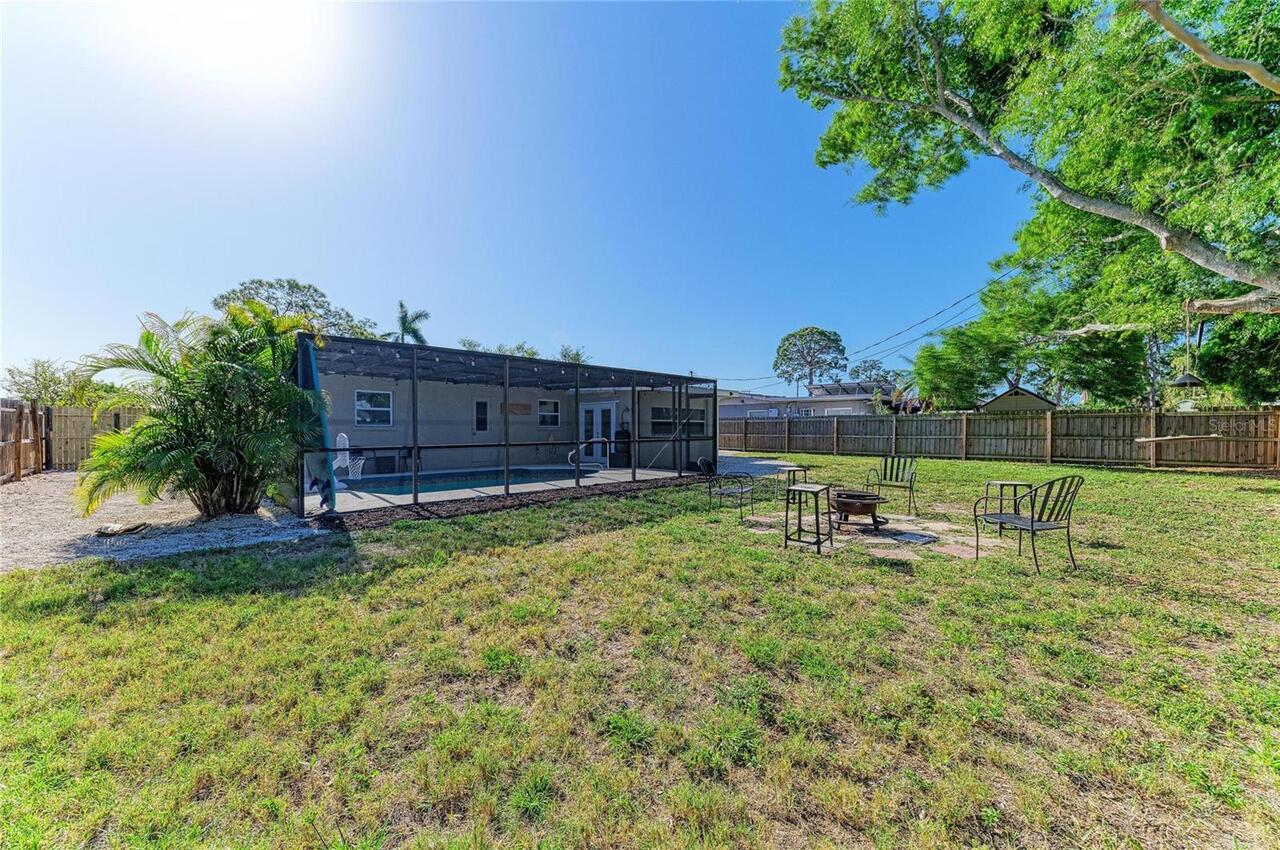 Listing Photo 15