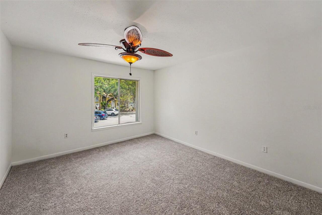 Listing Photo 24