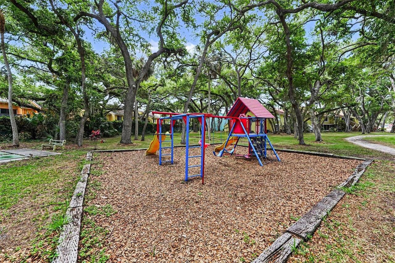 Listing Photo 34