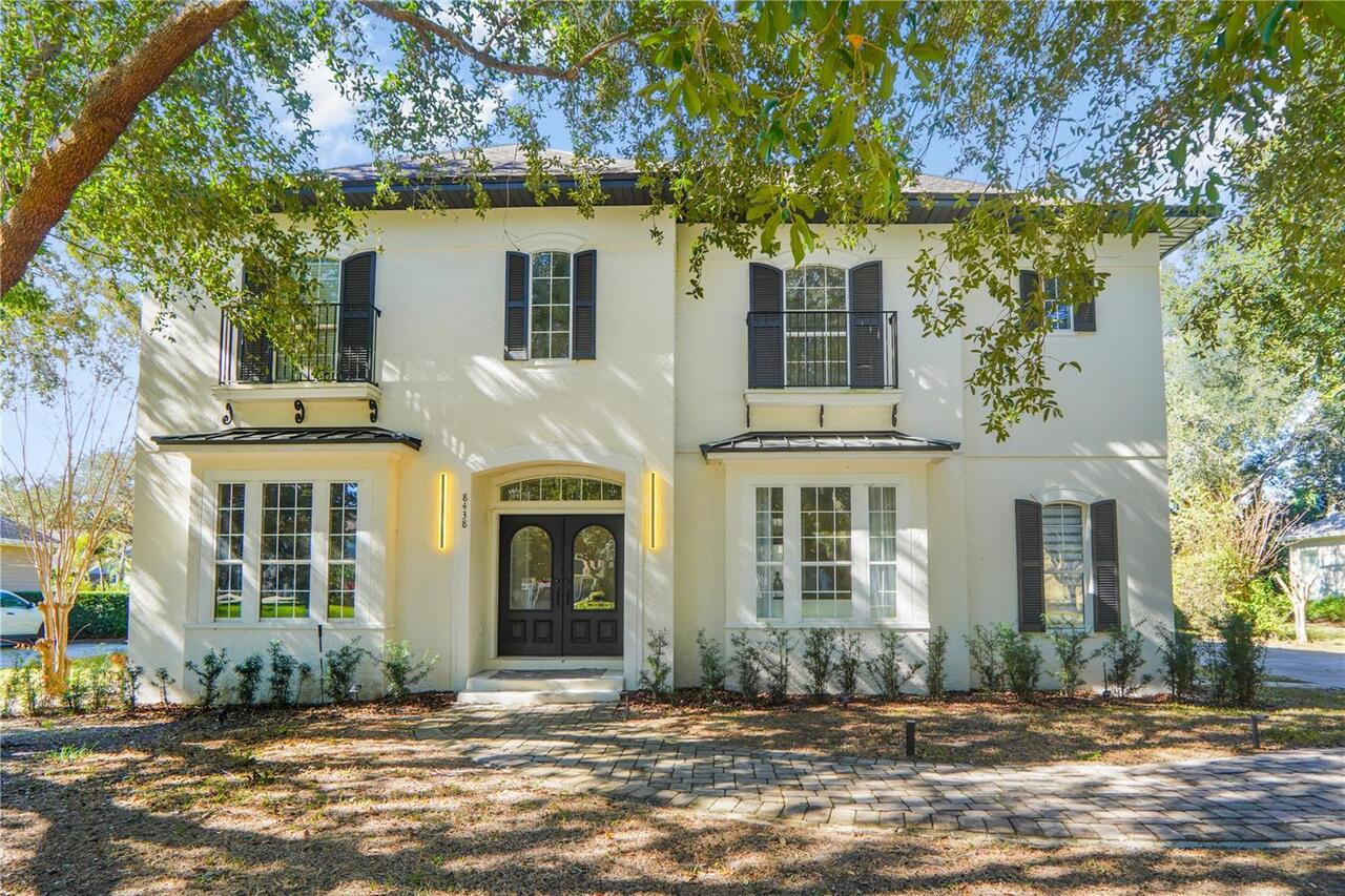 5BR, Home, 4BA, $1,650,000
Read More