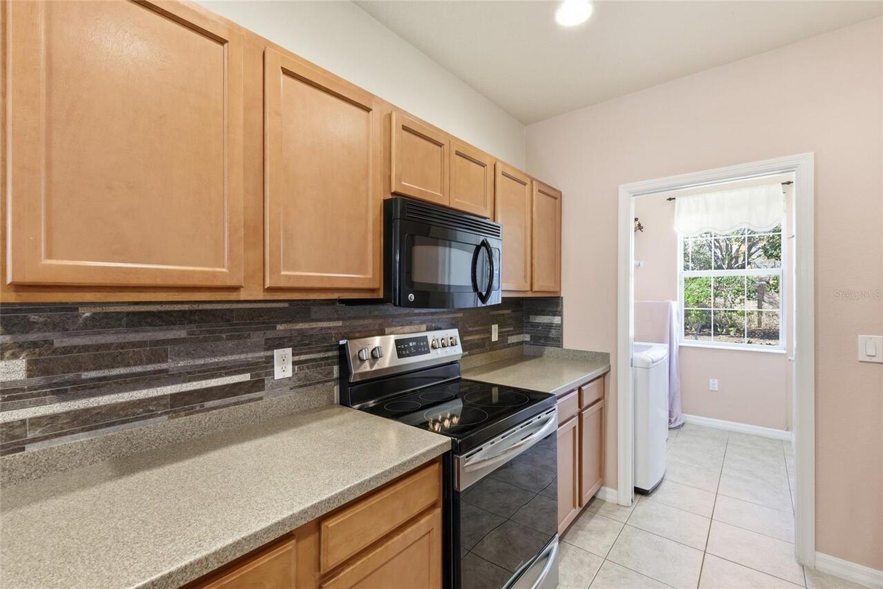 Listing Photo 12