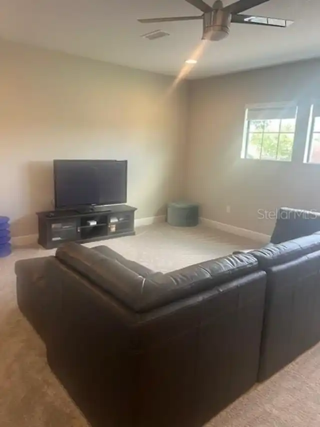 Listing Photo 20